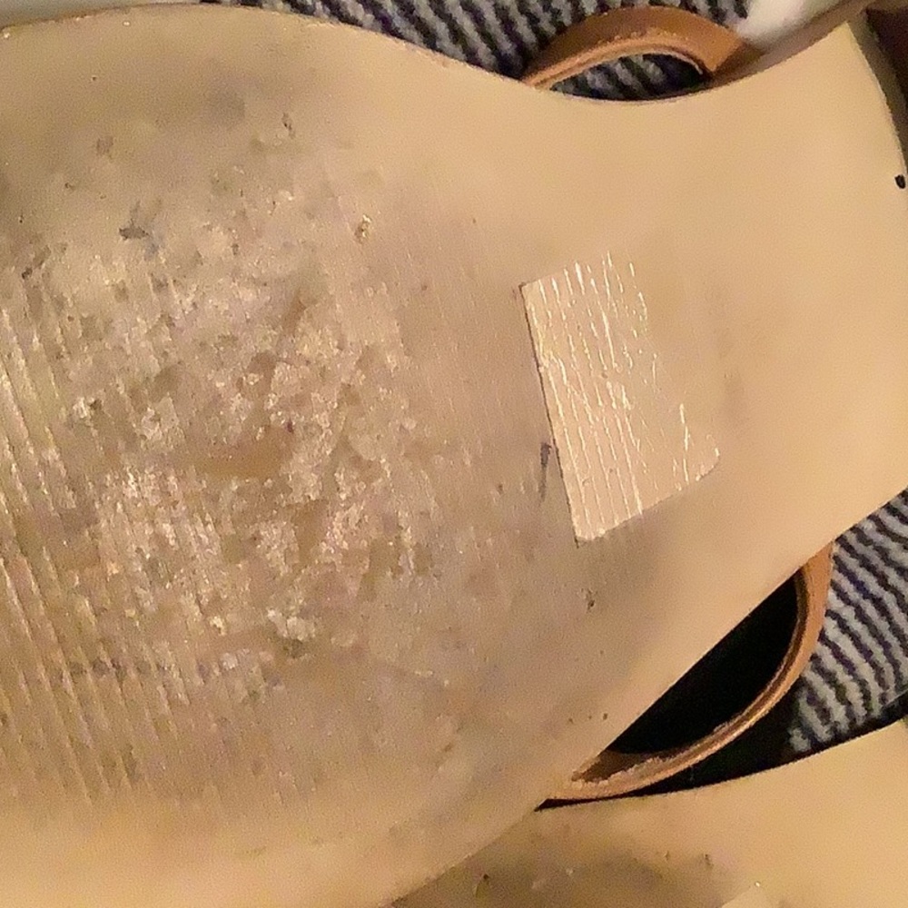 Sandals - Picture 3 of 4